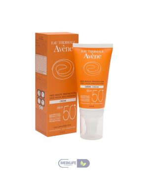 modèle-Récupéré Avéne Crème Solaire Spf 50+ Peaux Sensibles Sèches